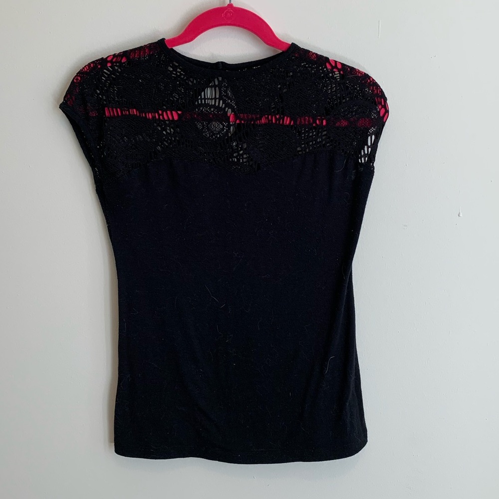 Black top with Skull lace top